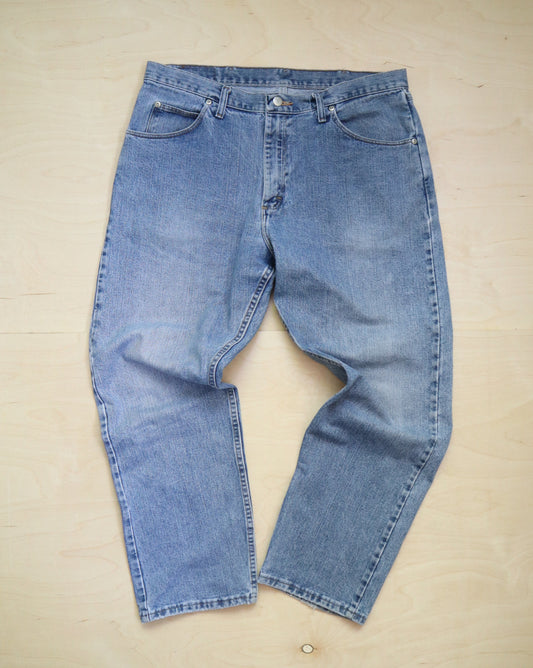 Wrangler Light Washed Jeans (36")