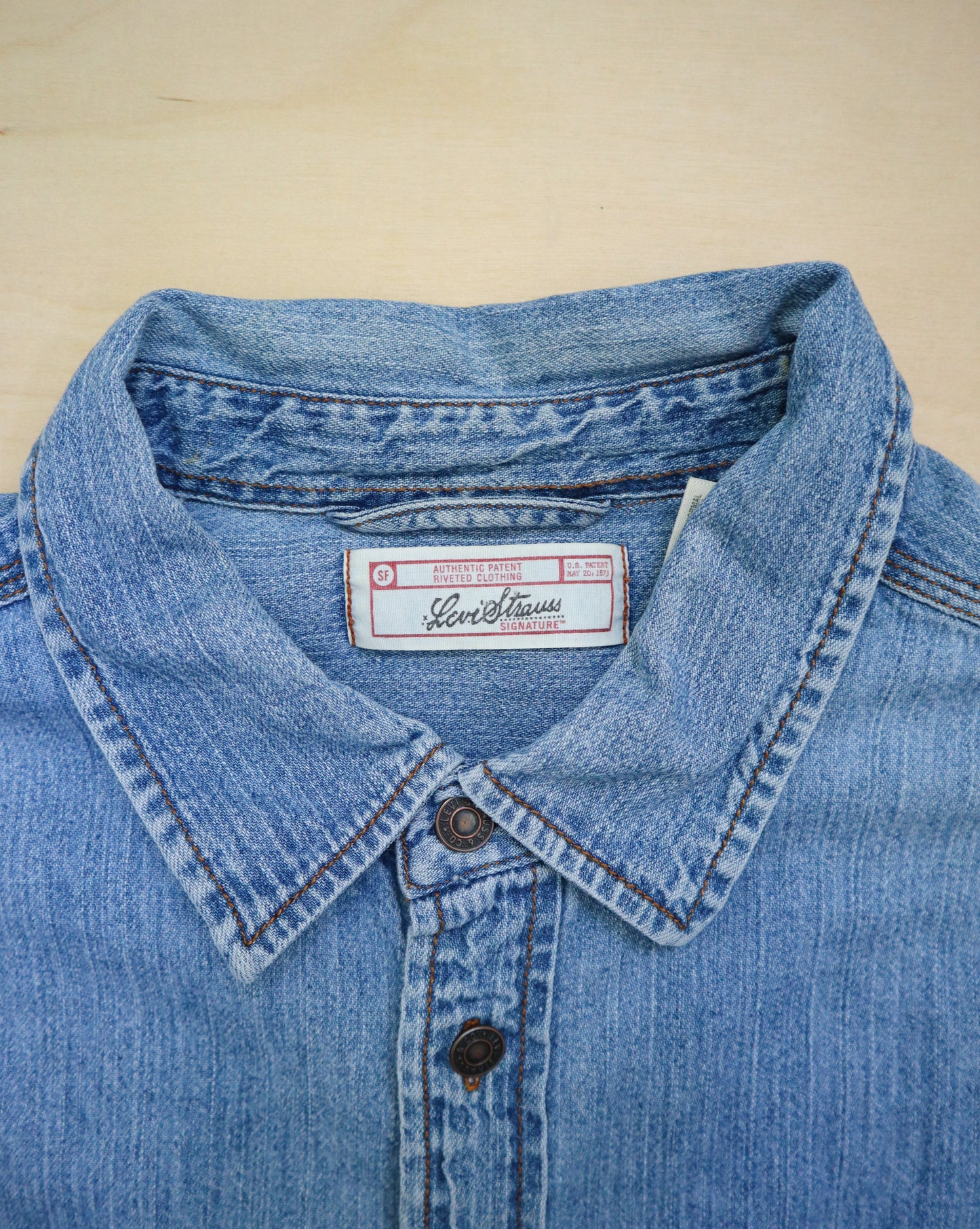 Levi’s Light Denim Shirt (2XL/3XL)