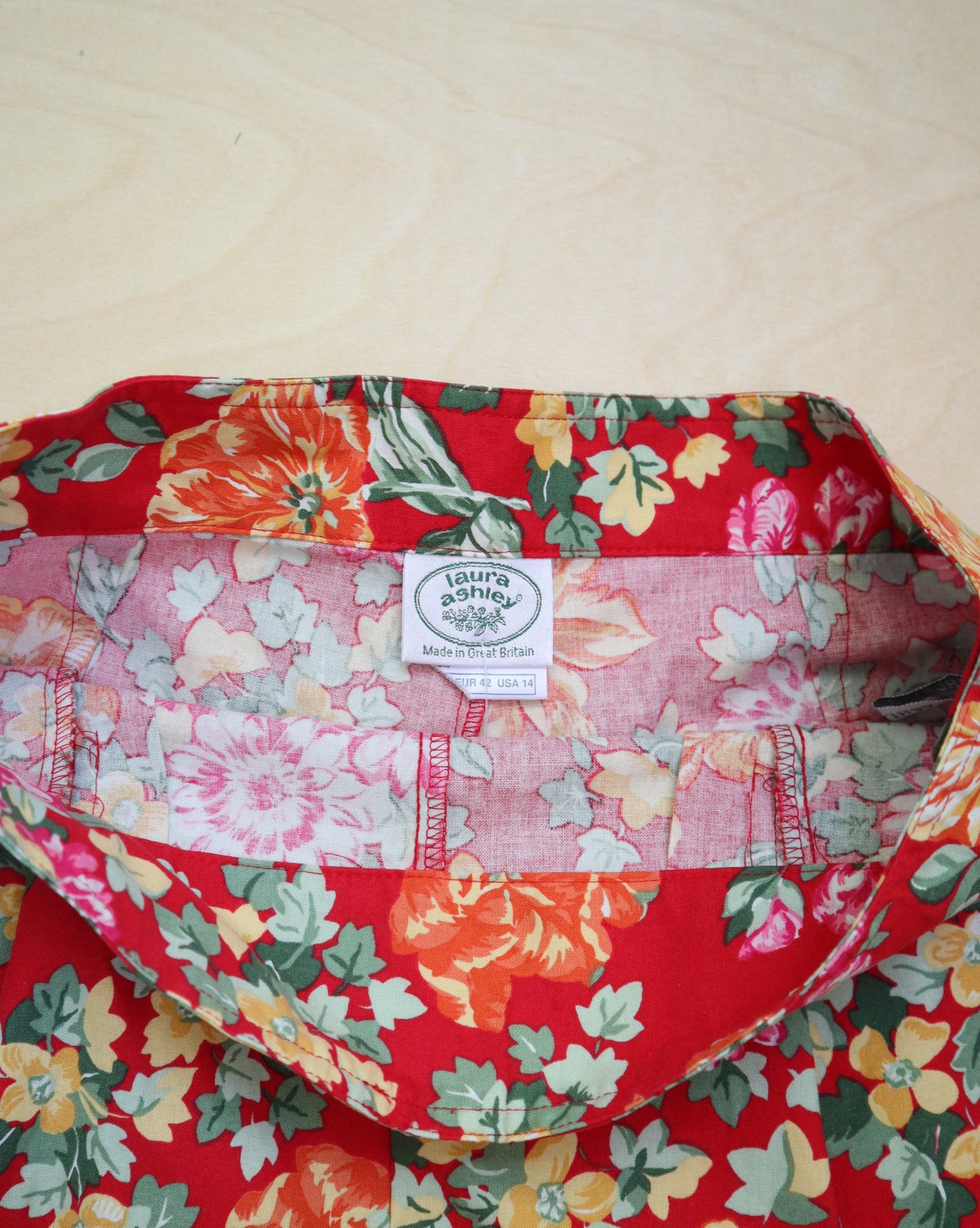 Vintage Tropical Shorts (31”)